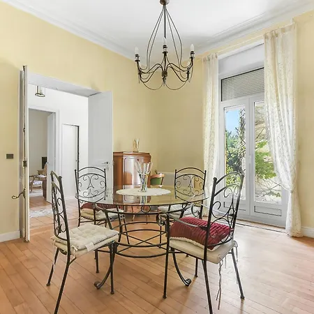 Les Bellevue Cite A 1km, Clim, Parking Public Gratuit, Parking Prive, Wifi - Cite At 1km, Aircon, Free Public Car Park, Private Parking Apartment