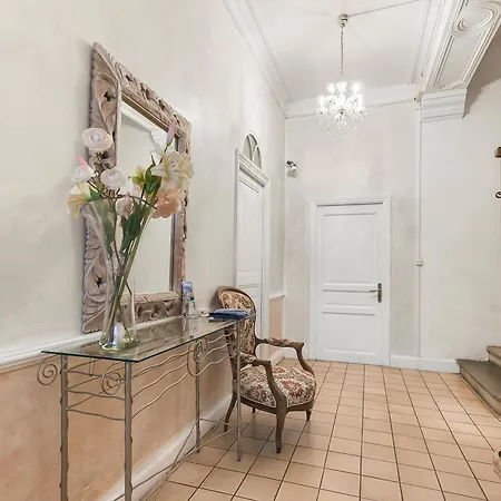 Les Bellevue Cite A 1km, Clim, Parking Public Gratuit, Parking Prive, Wifi - Cite At 1km, Aircon, Free Public Car Park, Private Parking Apartment Carcassonne
